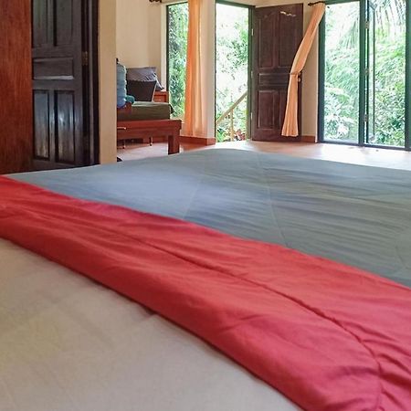Shanti Toya Ashram Mambal Екстер'єр фото